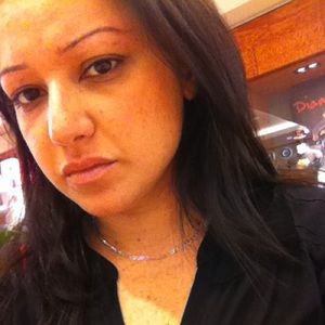 Meet your Posher, Rosamaria